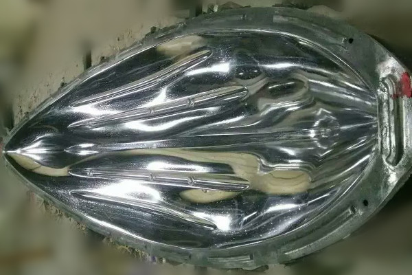 鋁合金滾塑模具的工藝特征及使用注意點